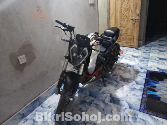Benelli 165s